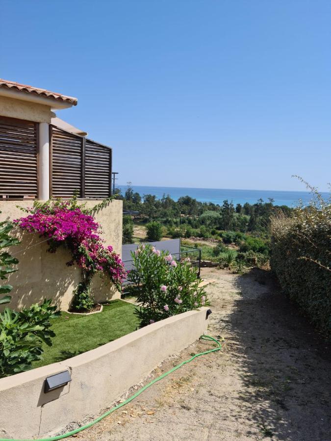 Casa Peppina - Chez Tonio Et Sylvie Hotel Sari-Solenzara Exterior foto